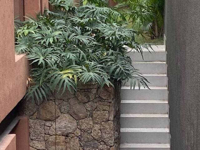 Casa para Venda em Santana de Parnaíba - 5
