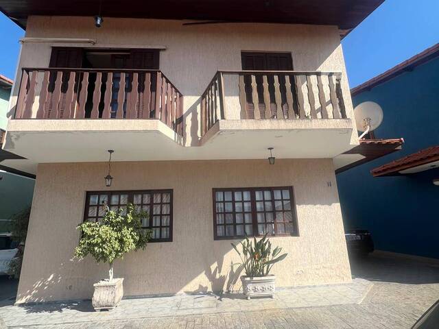 #55 - Casa para Venda em Santana de Parnaíba - SP